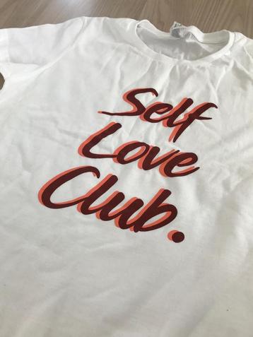 Wit T-shirt - Self Love Club maat M beschikbaar voor biedingen
