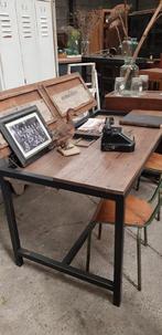 Industrieel vintage jaren 20 stijl bureau met postvakken, Ophalen, Gebruikt