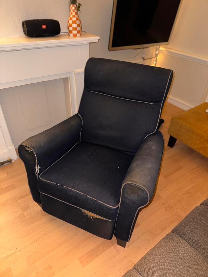 GRATIS | Heerlijke (lig) stoel [GEBRUIKT], Huis en Inrichting, Fauteuils, Zo goed als nieuw, 75 tot 100 cm, Ophalen