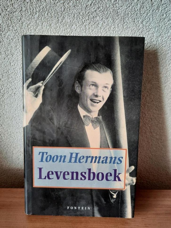 Boek Hardcover Toon Hermans Levensboek 2001, Boeken, Biografieën, Zo goed als nieuw, Film, Tv en Media, Ophalen of Verzenden