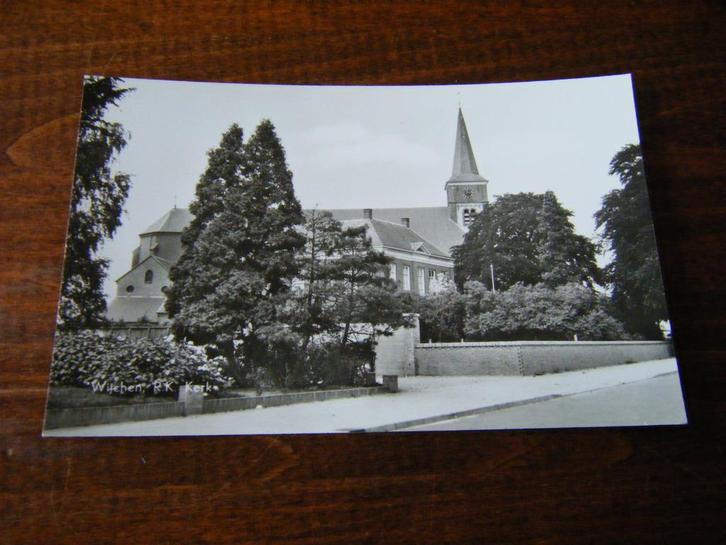 M34 - Wijchen - Kerk - Mooi/Oud, Verzamelen, Ansichtkaarten | Nederland, Gelderland, Ophalen of Verzenden