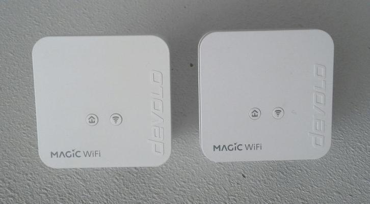 Devolo Magic 1 WiFi mini extenders 2x, Computers en Software, WiFi-versterkers, Zo goed als nieuw, Ophalen of Verzenden