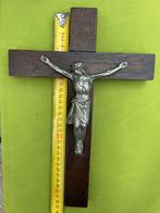 3 kruizen met jezus christus, Ophalen of Verzenden, Zo goed als nieuw