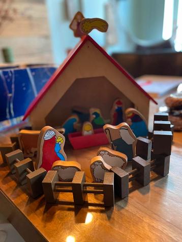 Kerststal om mee te spelen beschikbaar voor biedingen