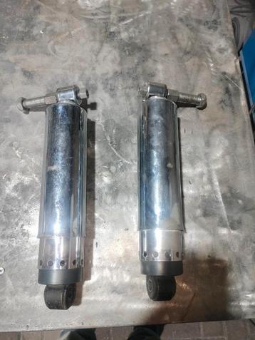 Achter schokdempers shovel  beschikbaar voor biedingen