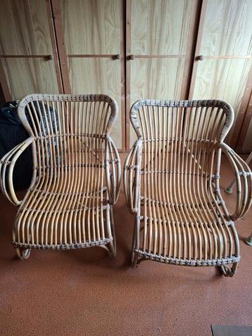 nostalgische rotan stoelen in prima staat beschikbaar voor biedingen