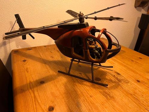 Grote helikopter ( voor op een jongenskamer ), Huis en Inrichting, Overige Huis en Inrichting, Zo goed als nieuw, Ophalen
