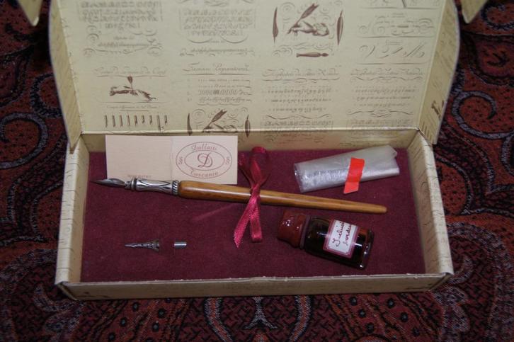 Kalligrafie set, Hobby en Vrije tijd, Tekenen, Nieuw, Potlood of Stift, Ophalen of Verzenden