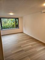 GEZOCHT GEVRAAGD ERVAREN BEHANGER EXTRA | PENSIOEN | CHALET, Behangen