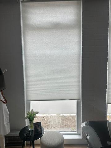 4 mooie witte zonwerende plissé gordijnen IKEA beschikbaar voor biedingen