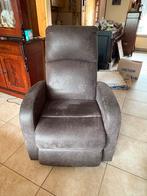 Zit - Sta Fauteuil - Zo Goed Als Nieuw, Huis en Inrichting, Fauteuils, Ophalen, Zit Sta, Zo goed als nieuw, 75 tot 100 cm