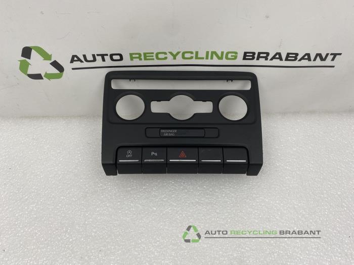 Kachel Bedieningspaneel van een Volkswagen Beetle, Auto-onderdelen, Dashboard en Schakelaars, Gebruikt, 3 maanden garantie, Ophalen of Verzenden