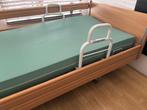 Elektrisch bed, Ophalen, Zo goed als nieuw