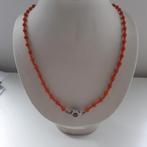 bloedkoraal 46 cm 5 mm kraal met tussenkraaltjes , 3 mm, Sieraden, Tassen en Uiterlijk, Antieke sieraden, Ophalen of Verzenden