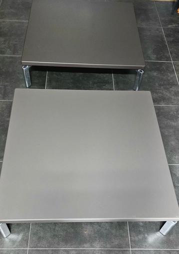 Leolux Faya Lobi salontafel (2x) 100x100cm beschikbaar voor biedingen