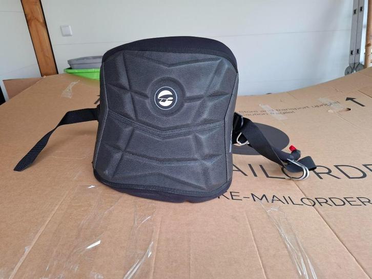 Trapezes + diversen, Watersport en Boten, Windsurfen, Nieuw, Overige typen, Minder dan 5 m², Ophalen of Verzenden