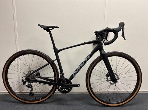 GIANT Revolt Zwart M M 2025, Fietsen en Brommers, Fietsen | Racefietsen, Nieuw, Giant