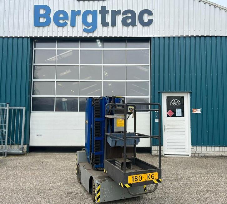 Comabi MB- 800, Zakelijke goederen, Machines en Bouw | Liften, Steigers en Ladders
