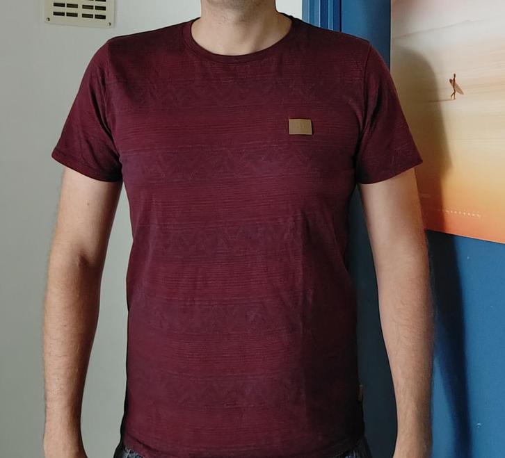 Jean Pascale T-Shirt Maat M Bordeaux Rood (zigzag patronen), Kleding | Heren, T-shirts, Gedragen, Maat 48/50 (M), Rood, Ophalen of Verzenden
