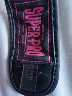 Kickboks set (handschoenen+scheenbeschermers) z.g.a.n., Sport en Fitness, Overige, Vechtsportbescherming, Ophalen of Verzenden