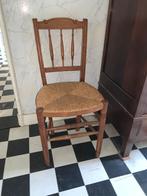 Antiek stoeltje met biezen zitting (Zwolle gratis bezorgd), Ophalen of Verzenden