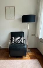 Moderne fauteuil met bijpassende lamp, Ophalen, Gebruikt, 150 tot 200 cm