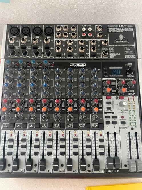 Mengpaneel mixer Behringer xenyx x1622 usb, Muziek en Instrumenten, Mengpanelen, Gebruikt, 5 tot 10 kanalen, Microfooningang, Ophalen