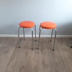 Vintage jaren 70 krukken oranje, Huis en Inrichting, Krukjes, Ophalen, Gebruikt, Hout