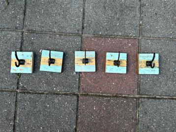 5x kapstok haken - steigerhout look beschikbaar voor biedingen