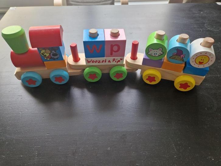 Houten Woezel en Pip trein - Nieuw, Kinderen en Baby's, Speelgoed | Houten speelgoed, Nieuw, Duw- of Trekspeelgoed, Ophalen of Verzenden
