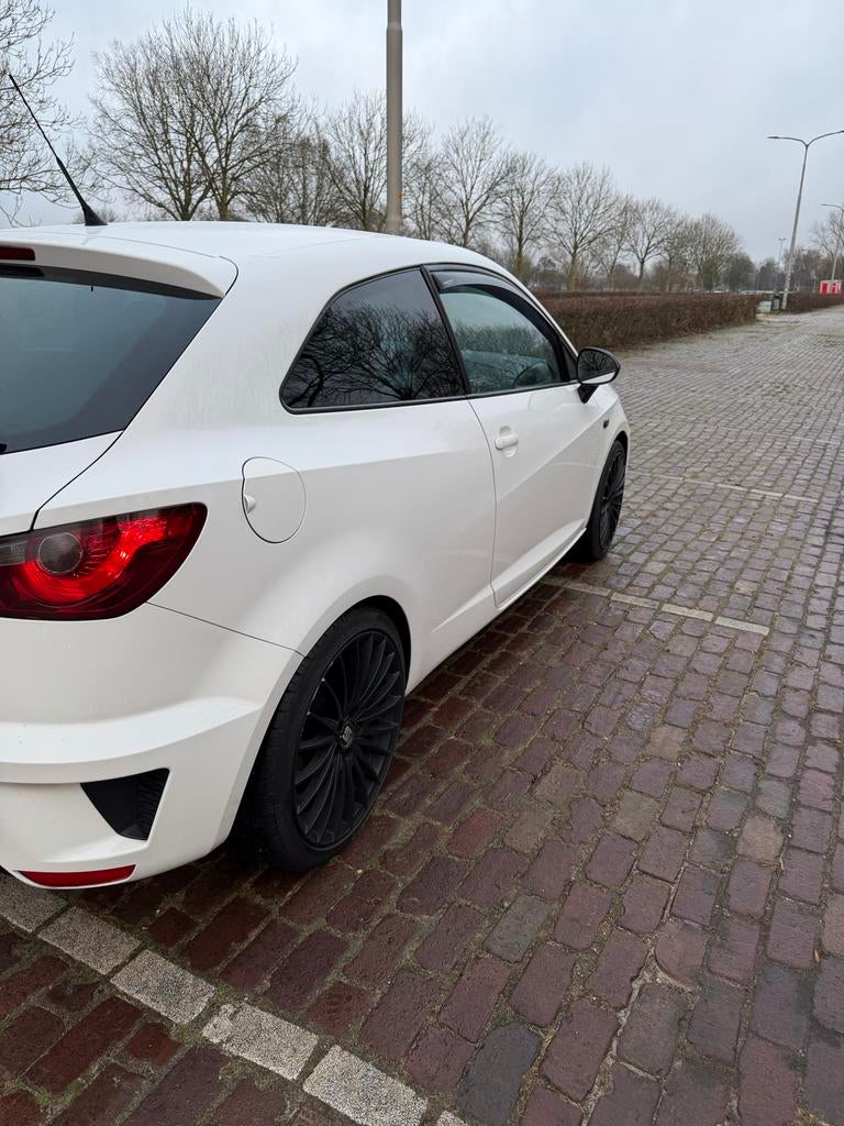 Seat Ibiza 1.4 TSI 132KWCupraAUT2011 Wit Megatronicprobleem., Auto's, Seat, 4 cilinders, 179 pk, Particulier, 1390 cc