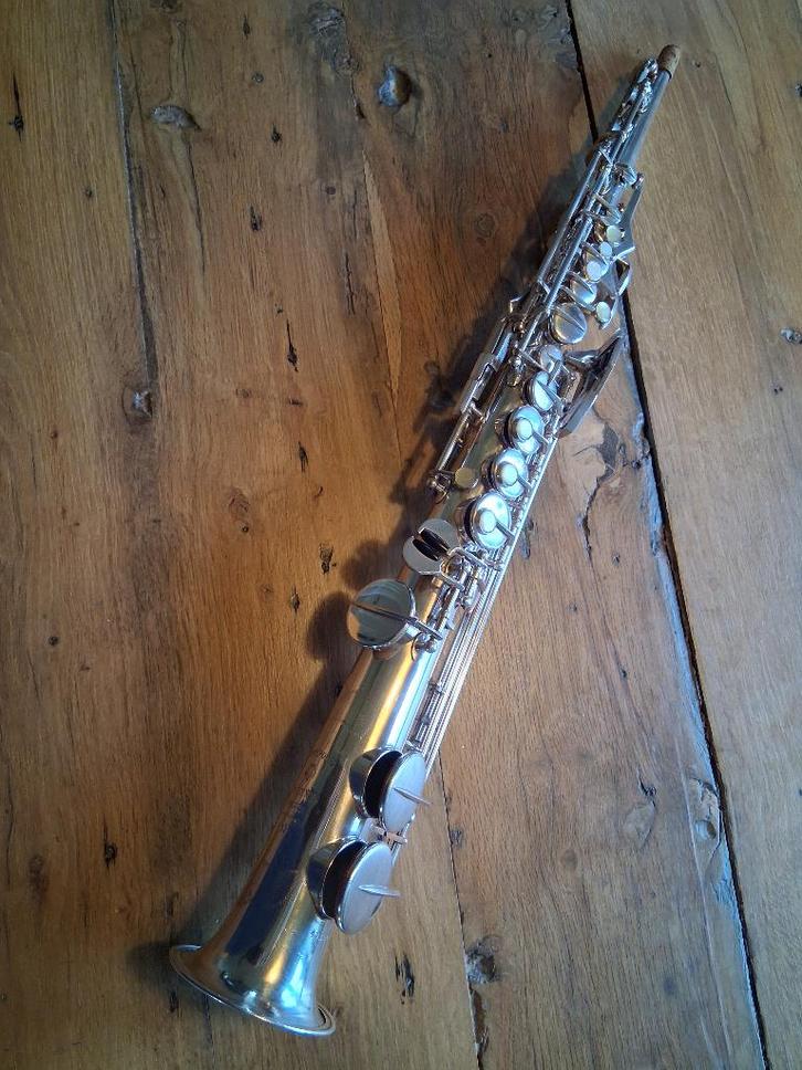 Couesnon Monopole II sopraansaxofoon gereviseerd, Muziek en Instrumenten, Blaasinstrumenten | Saxofoons, Gebruikt, Sopraan, Met koffer