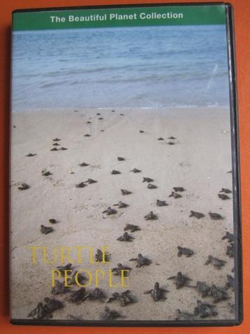 The Beautiful Planet Collection - Turtle People beschikbaar voor biedingen