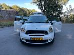 Mini Countryman 1.6 Cooper S autom 2015 190PK 😃, Auto's, Zwart, Wit, Particulier, 1000 kg