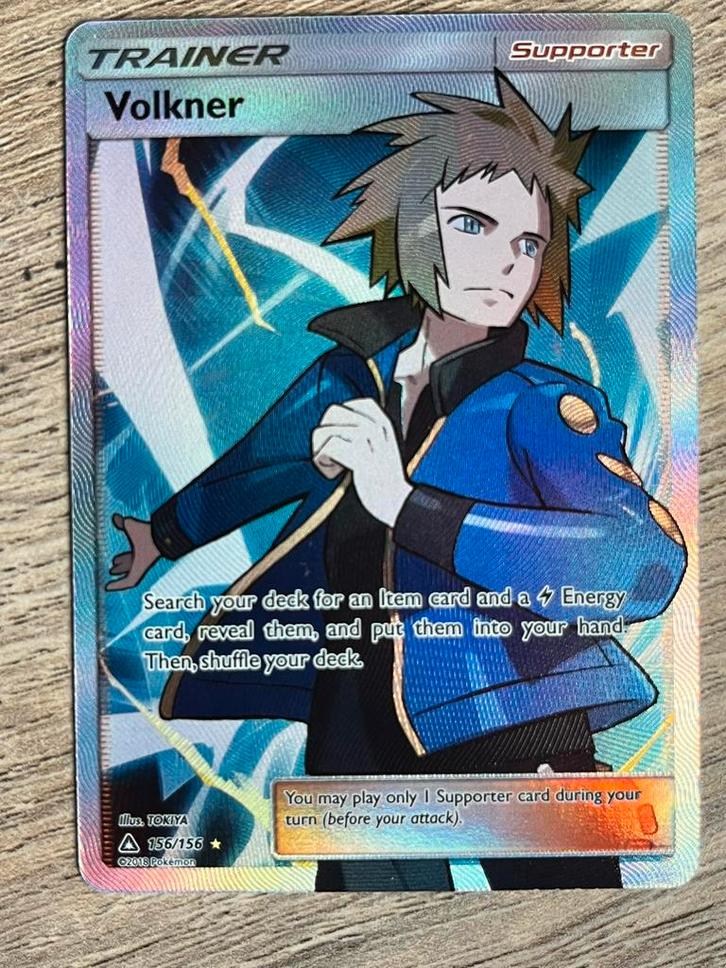 Volkner - Ultra Prism (156/156), Hobby en Vrije tijd, Verzamelkaartspellen | Pokémon, Zo goed als nieuw, Ophalen of Verzenden