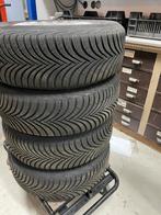 Te koop set winterbanden voor o.a. C5, Ophalen, 15 inch, Winterbanden, Band(en)
