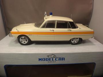 Modelcar Rover 3500 v8 Police 1:18 koopje beschikbaar voor biedingen