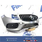 W156 BUMPER GLA FACELIFT AMG VOORBUMPER X156 ZWART WIT GRIJS, Gebruikt, -, Voor, Ophalen of Verzenden