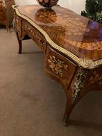 Zeer grote mooie marqueterie gebogen bureau 1m68 breed, Ophalen