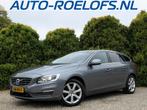 Volvo V60 2.0 T5 Nordic+ Automaat 245PK *Trekhaak*Navi*, Auto's, 1502 kg, 4 cilinders, 1969 cc, Leder en Stof
