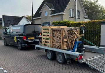Gedroogd haardhout €210 bij afname van 3kuub 1kuub €235 🪵🔥 beschikbaar voor biedingen