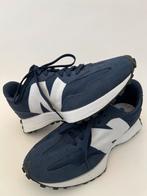 New Balance 327 Blauw - Maat 43, Kleding | Heren, Schoenen, Verzenden, Zo goed als nieuw, Blauw, Sneakers of Gympen