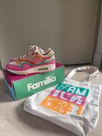 Nike Air Max 1 Familia maat 41, Ophalen, Overige kleuren, Nieuw, Sneakers of Gympen