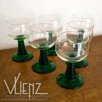 6 Vintage wijnglazen glazen, groene geribbelde voet Luminarc, Overige typen, Gebruikt, Ophalen of Verzenden