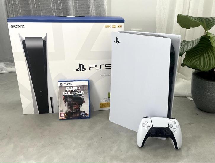 PlayStation 5 - Disc Edition - Zelden gebruikt - 1e eigenaar, Spelcomputers en Games, Spelcomputers | Sony PlayStation 5, Zo goed als nieuw