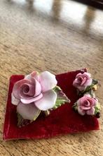broche en oorclips Engels porcelein rozen, Ophalen of Verzenden, Nieuw, Overige materialen