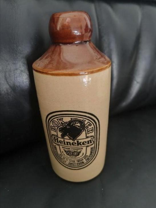 👉 Heineken stenen kruikje bokbier 18 cm, Verzamelen, Biermerken, Zo goed als nieuw, Glas of Glazen, Heineken, Ophalen of Verzenden