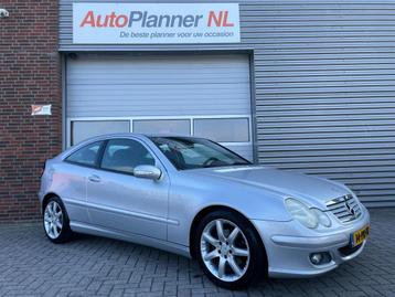 Mercedes-Benz C-klasse Sportcoupé 180 Kompressor! 1e Eigen. beschikbaar voor biedingen