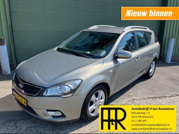 Kia CEED Sporty Wagon 1.4 CVVT Navigator Plus Pack beschikbaar voor biedingen