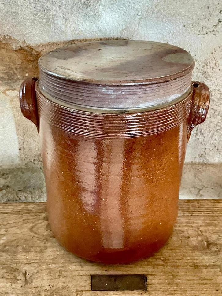 Oude voorraadpot van gres aardewerk uit Frankrijk, Antiek en Kunst, Curiosa en Brocante, Ophalen of Verzenden